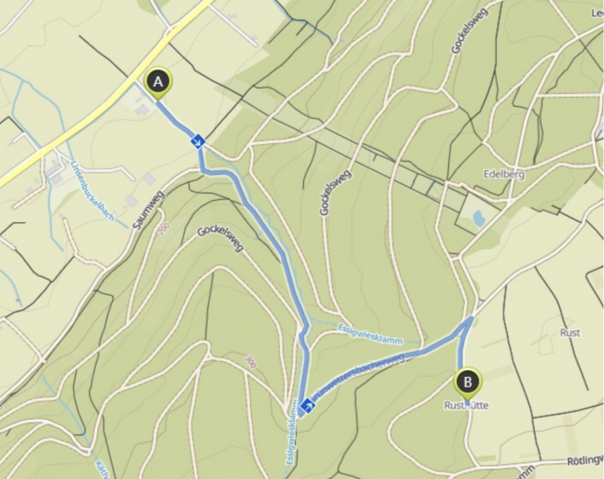 Wattkopf-Berglauf-Challenge (A.) Start und (B.) Ziel
